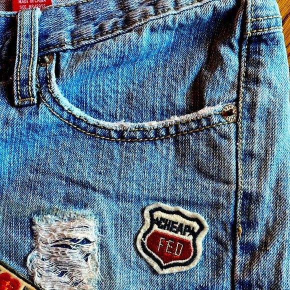 Vanilla Star Jeans Shorts - Picture 5 of 7